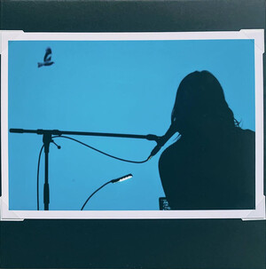 石橋英子GIFT LIVE PERFORMANCE AT VIERNULVIER GIFT Live Performance at VIERNULVIER by Eiko Ishibashi (Album